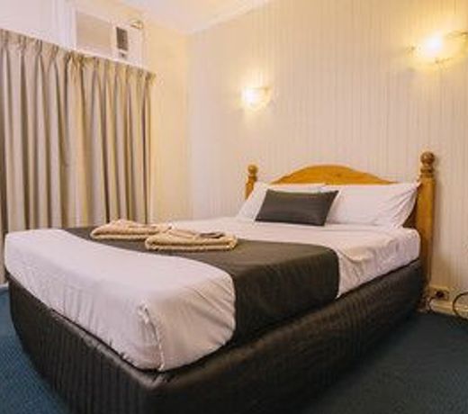 London Motor Inn