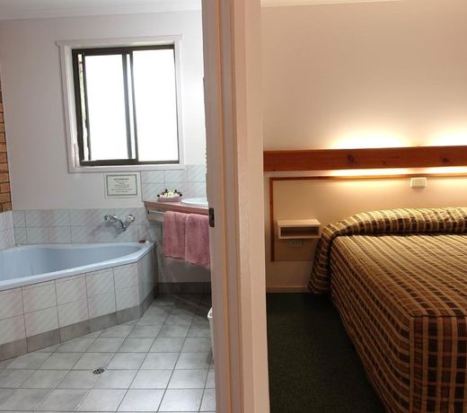 Pinnacle Holiday Lodge