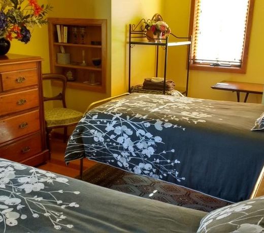 Roseneath Villa B&B