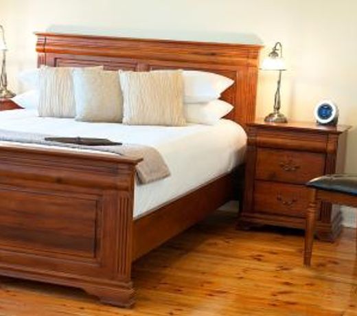 Lighthouse Lodge
