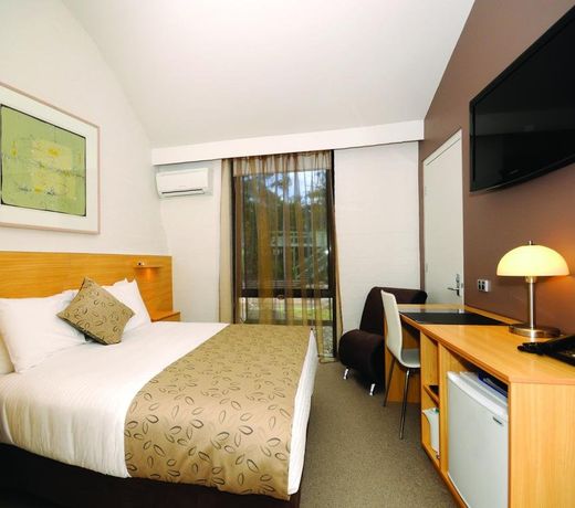 Eden Oak Geelong