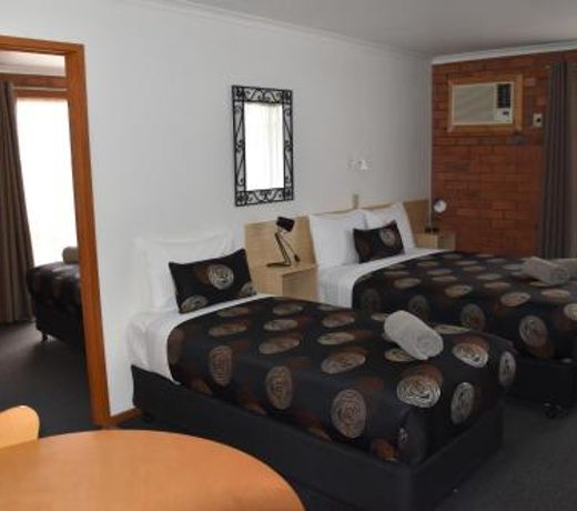 Shannon Motor Inn