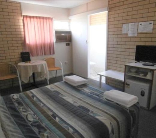 Binalong Motel