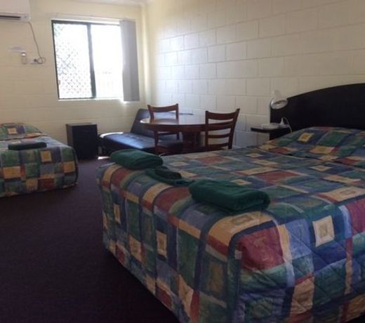 Harbour Lodge Motel