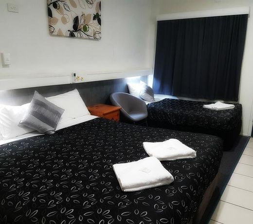 Charm City Motel