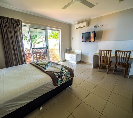 The Resort at Dolphin Heads
