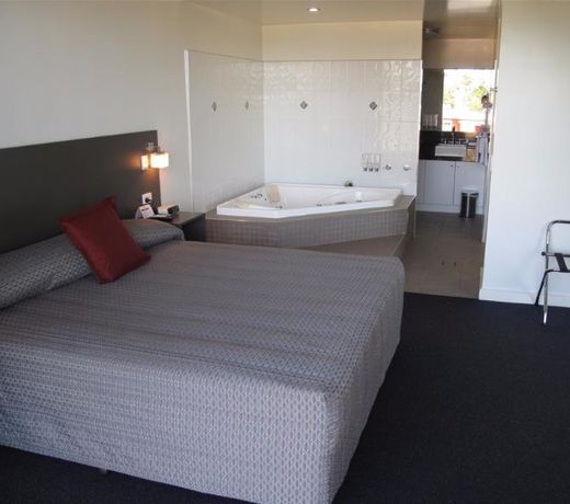 Country Roads Motor Inn Dysart