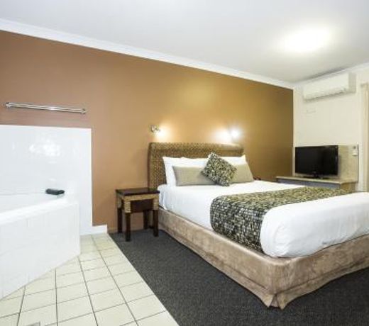 Coral Cay Resort