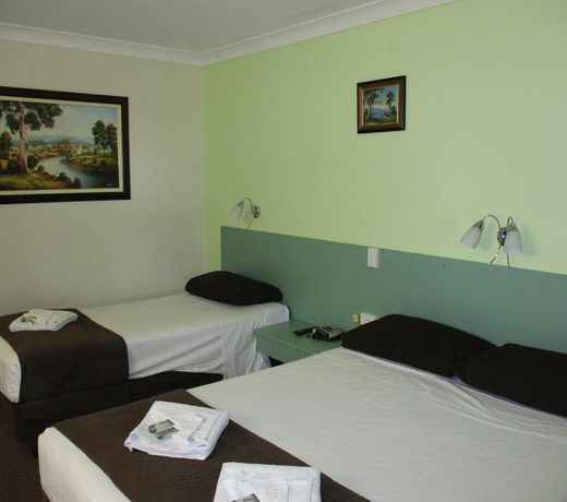 Longreach Motel