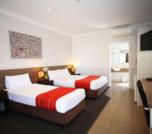 Roma Inland Motor Inn