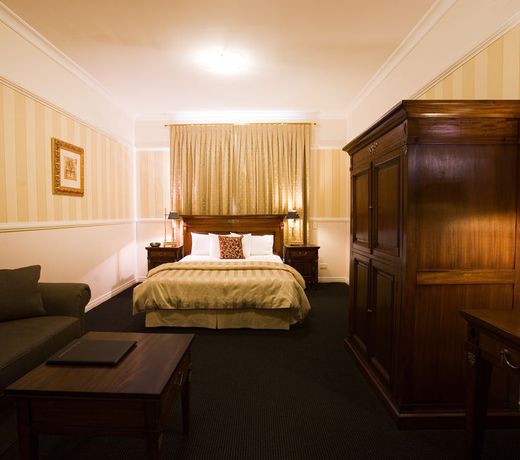 Redearth Hotel