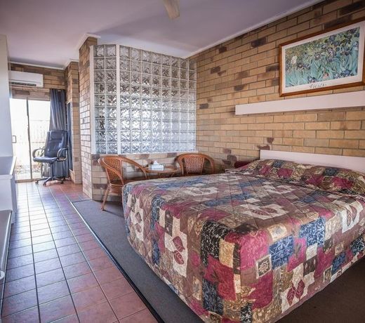 Abacus Motel