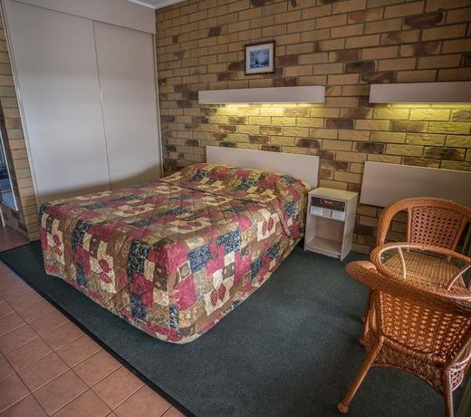 Abacus Motel