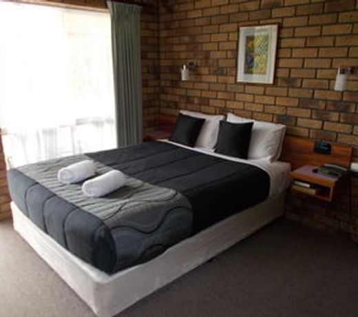 Park House Motor Inn