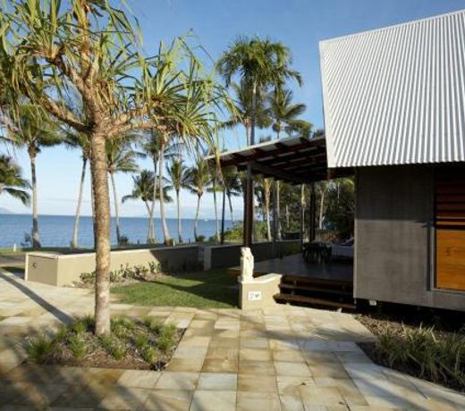 Pure Magnetic Villa 1