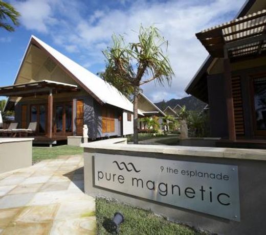 Pure Magnetic Villa 1