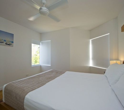 Maggies Beachfront Apartment 6