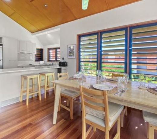 Pure Magnetic Villa 4