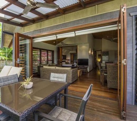 Pure Magnetic Villa 3