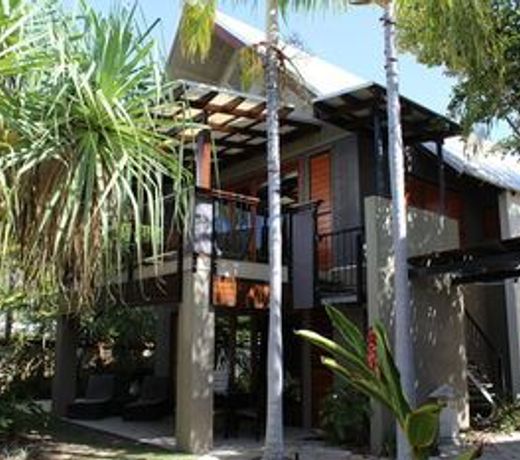 Pure Magnetic Villa 9