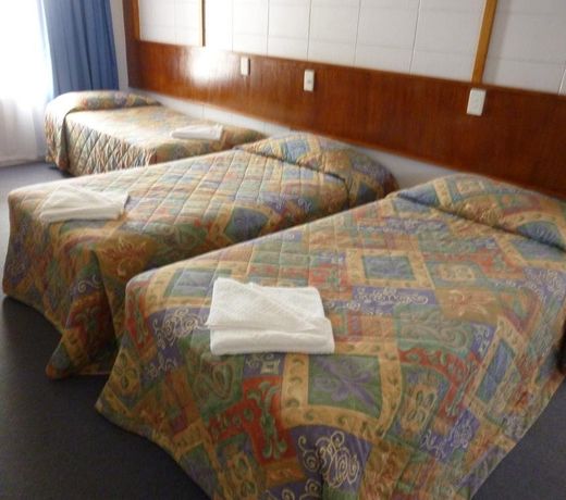 Innisfail City Motel