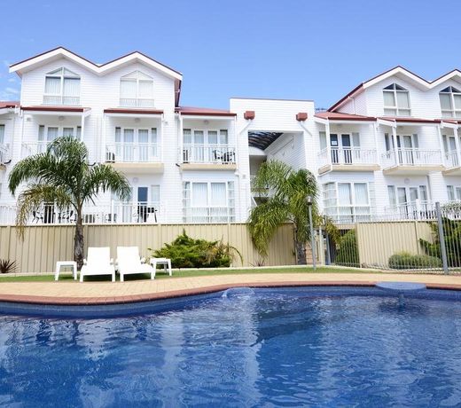 The Jetty Resort