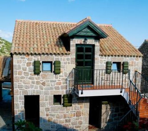 Stone House Marasovic