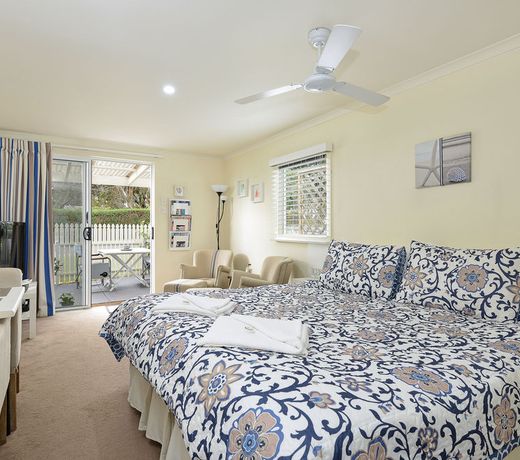 Wintergarden Beach Cabin
