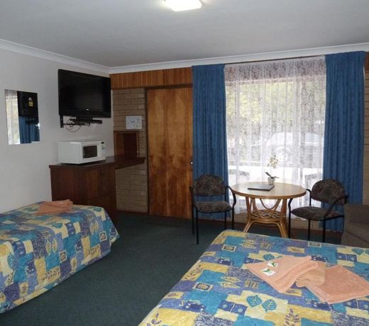 Wintersun Motel