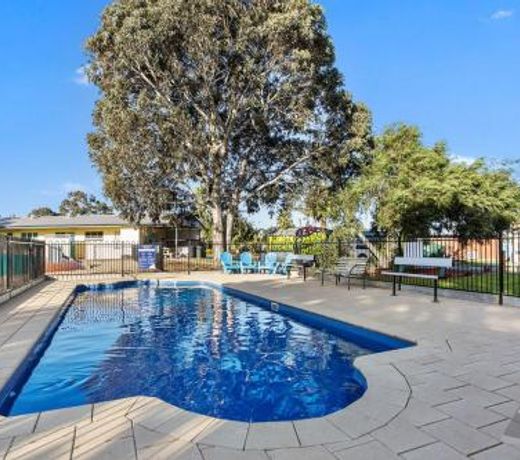 Victor Harbor Holiday & Cabin Park