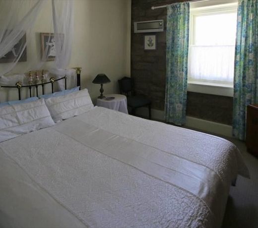 Christopher Hall's Colonial Accommodation