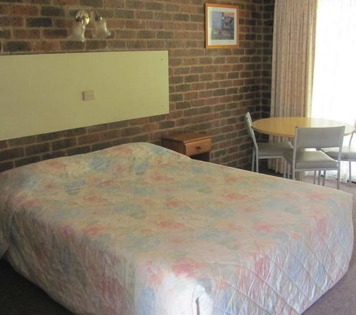 Barham Colonial Motel