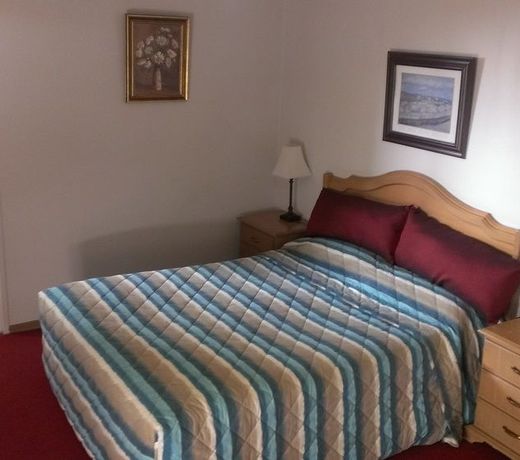 Acacia Rose Motor Inn