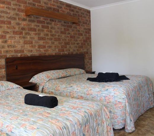 Woomargama Motel