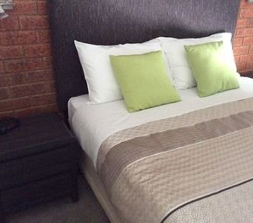 Greenways Holiday Units
