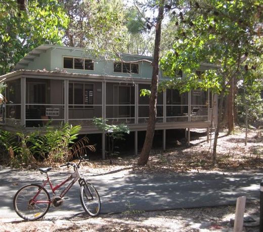 Couran Cove Cabin Longstaff 6308