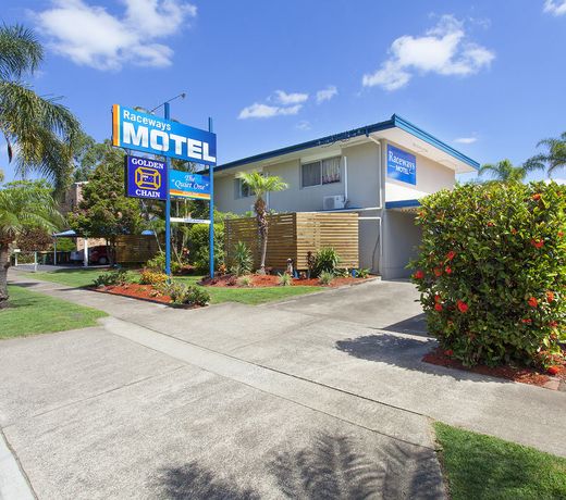 Raceways Motel