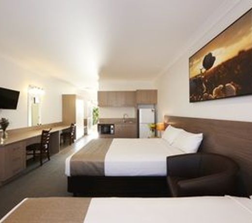 Adelong Motel