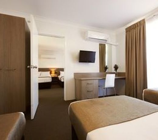 Adelong Motel