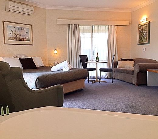 Hamilton's Queanbeyan Motel