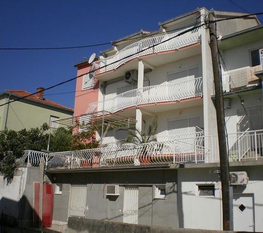 VILLA MIMA
