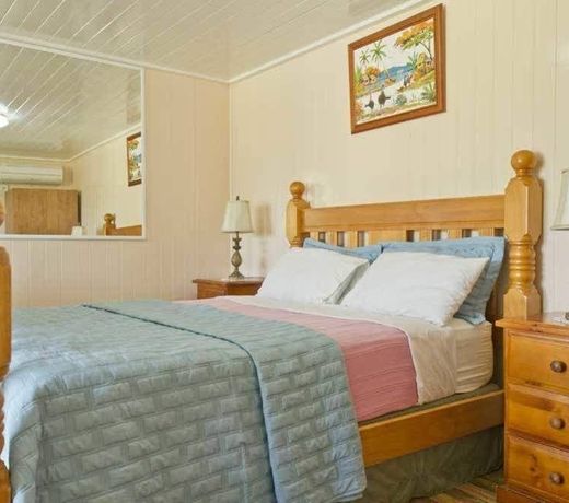 Lee Farm Stay Cottages