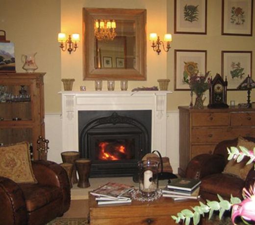 Strathburn Cottage Luxury Bed & Breakfast