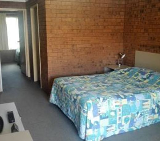 Bomaderry Motor Inn