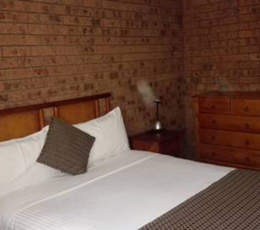 Bomaderry Motor Inn