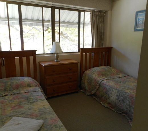 Placid Waters Holiday Apartments