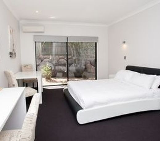 Springwood Motor Inn