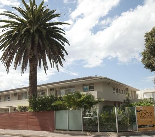 Taft Apartments