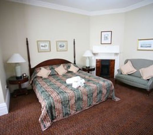 Darcy's Hotel