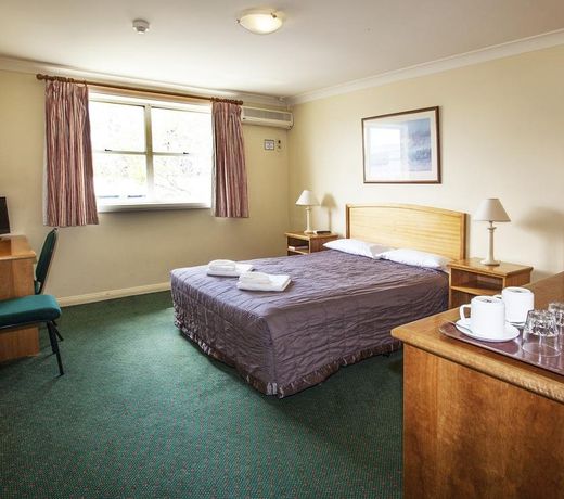 Meadowbrook Hotel Brisbane